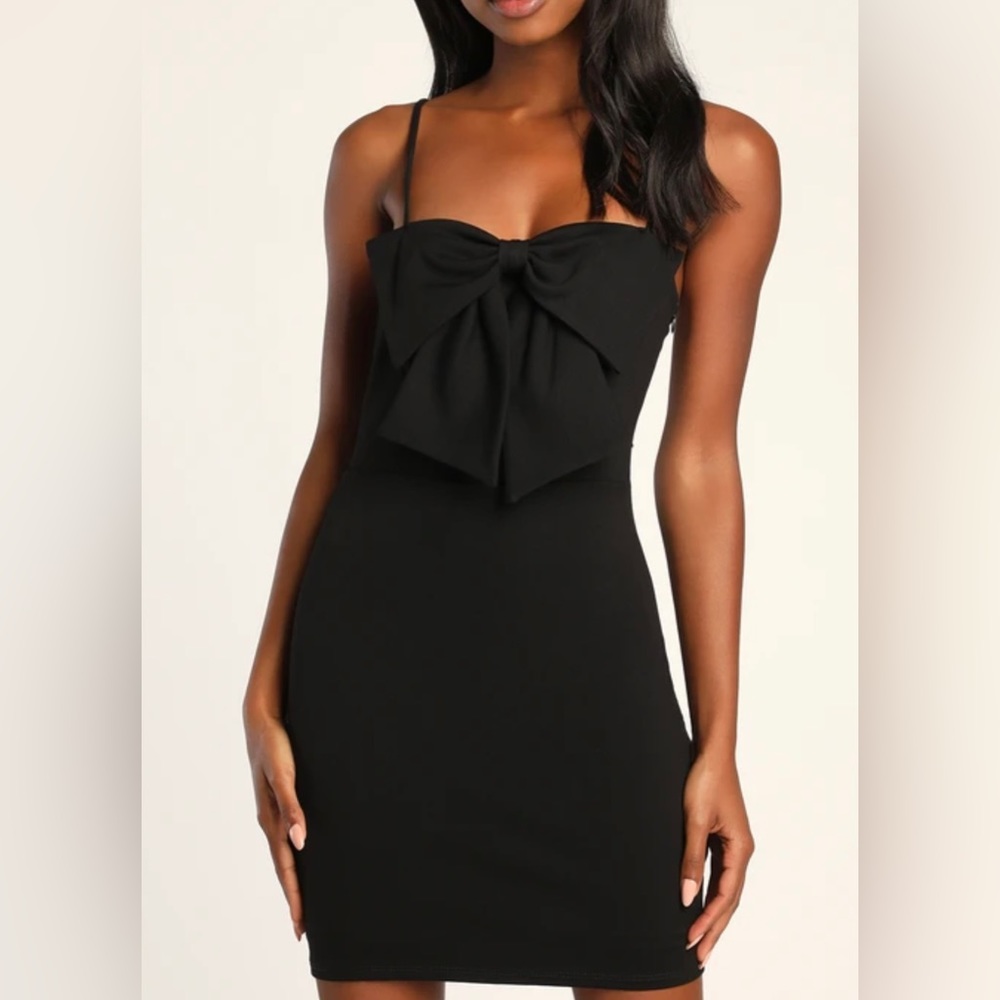 Lulus black mini dress Large NWOT